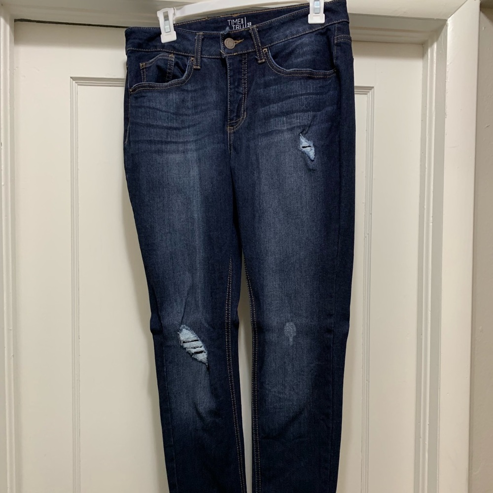 Skinny Jeans EVERYTHING MUST GO MAKE OFFER